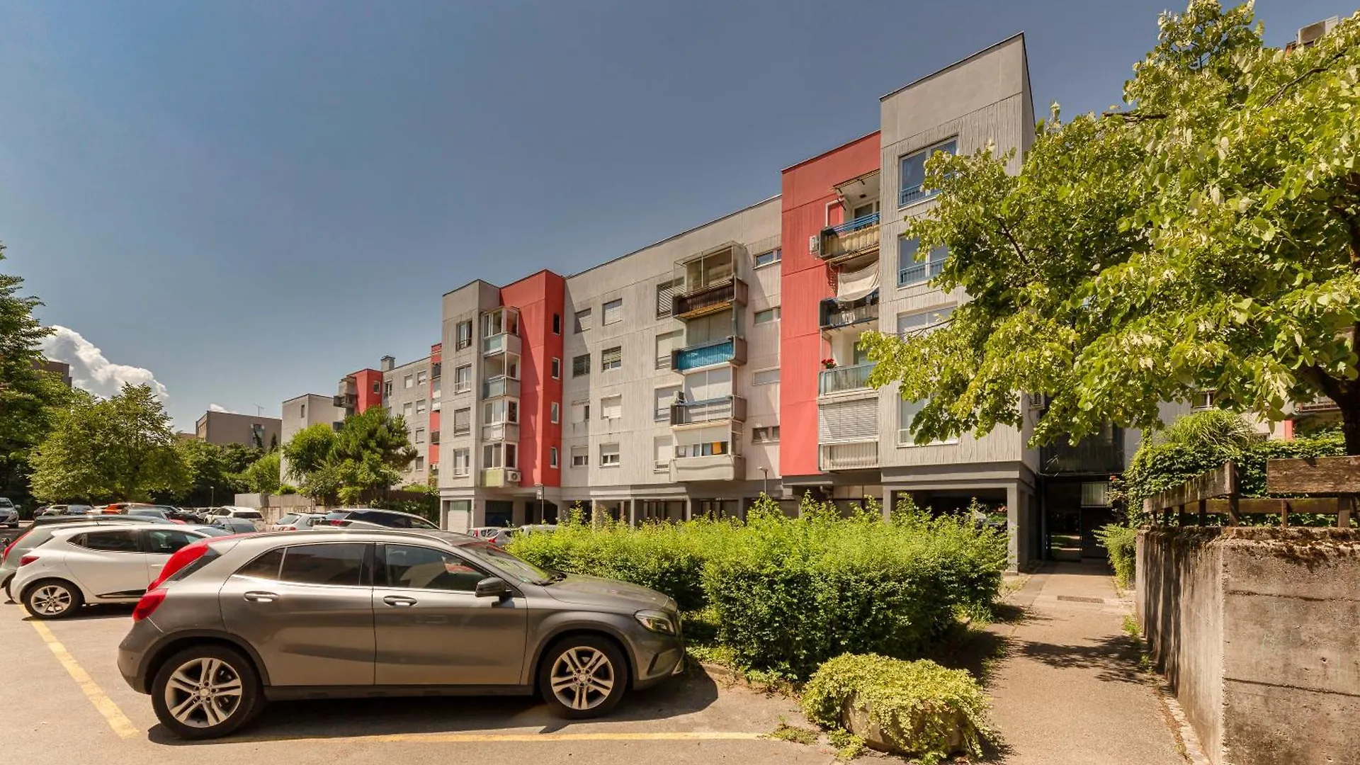 Cosy And Bright Apartment Lubiana Slovenia